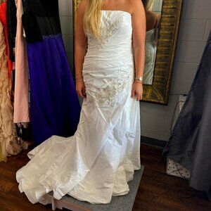 White Strapless Formal Dress For Special Event Prom Homecoming Wedding Party